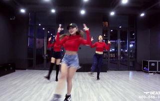 成人小鹿舞蹈视频大全,成人小鹿舞蹈视频大全精选集